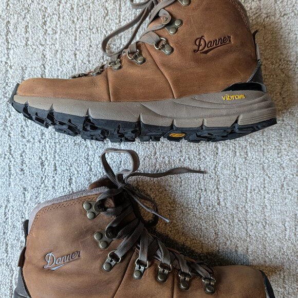 Danner Mountain 600 Women’s brown waterproof hiking boots size 7 - Picture 2 of 8